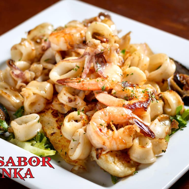 Peruvian Delights: Try Our Lomo Saltado